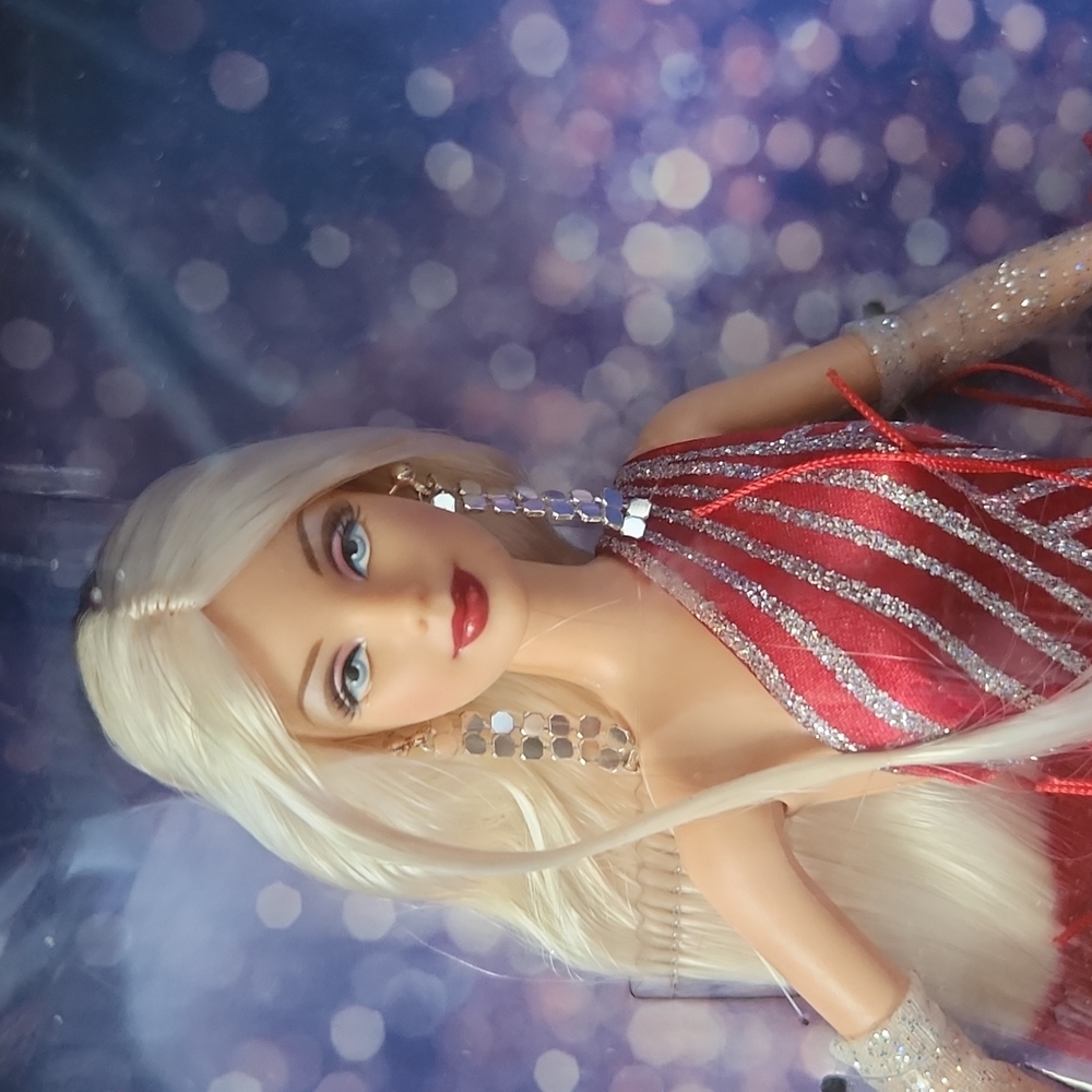 Barbie collector edition Red Hot Diva nib